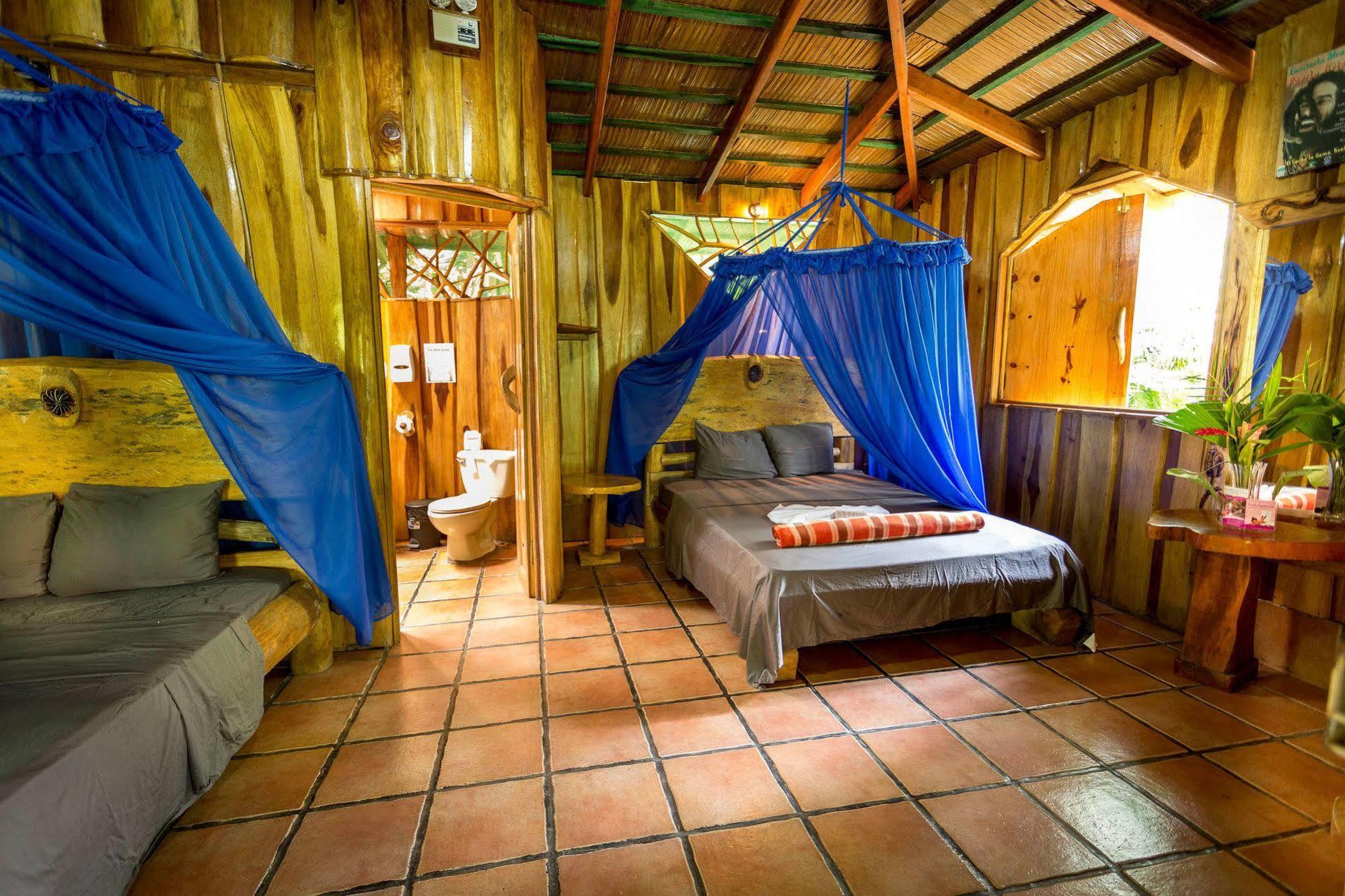 Hotel La Costa De Papito Puerto Viejo de Talamanca Luaran gambar